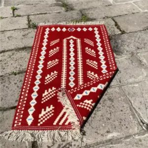 Kırmızı El Dokuma Seccade – Red Handwoven Prayer Rug, Kastamonu Küre